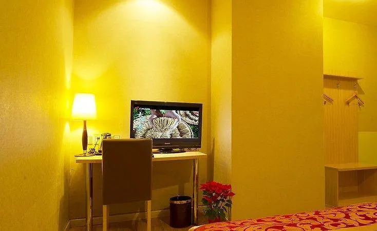 Super 8 Hotel Zhuozhengyuan Su-čou