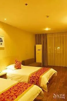 Super 8 Hotel Zhuozhengyuan Suzhou